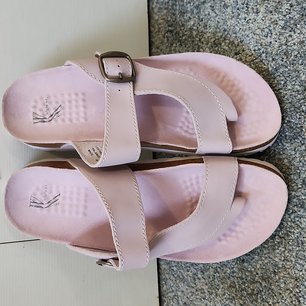 White Mountain Lilac Sandals